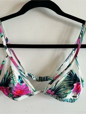 Ripcurl Tropical Floral Bikini Top —